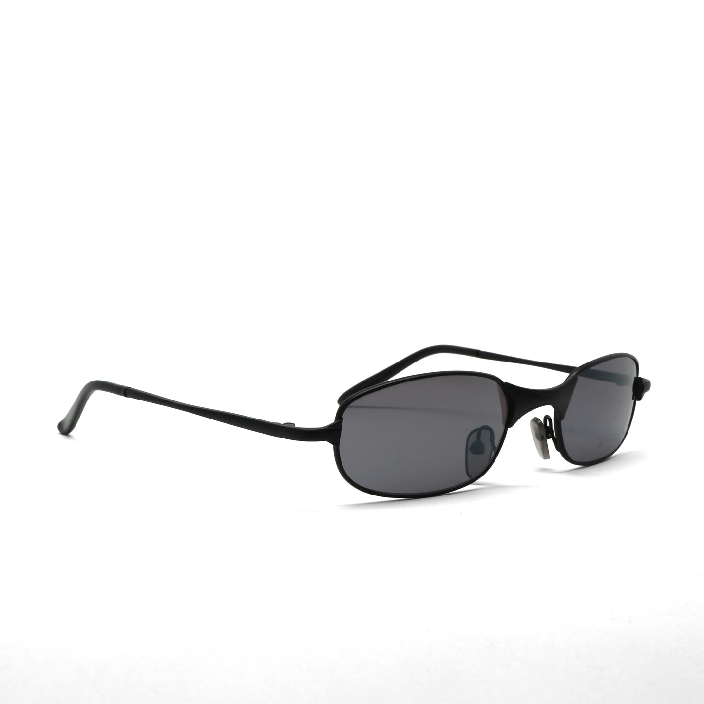 //Style 99// True Vintage Classic Black Oval Wire Frame Sunglasses