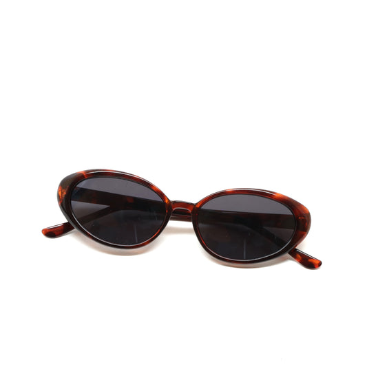 //Style 61// Vintage 90s Standard Oval Frame Sunglasses - Tortoise