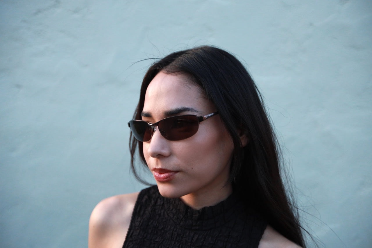 //Style 252// Vintage 90s Standard Wrap Wire Frame Sunglasses - Bronze