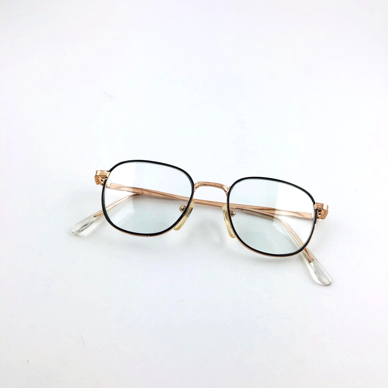 Vintage Small Sized 90s Clear Metal Framed Specs - Clear
