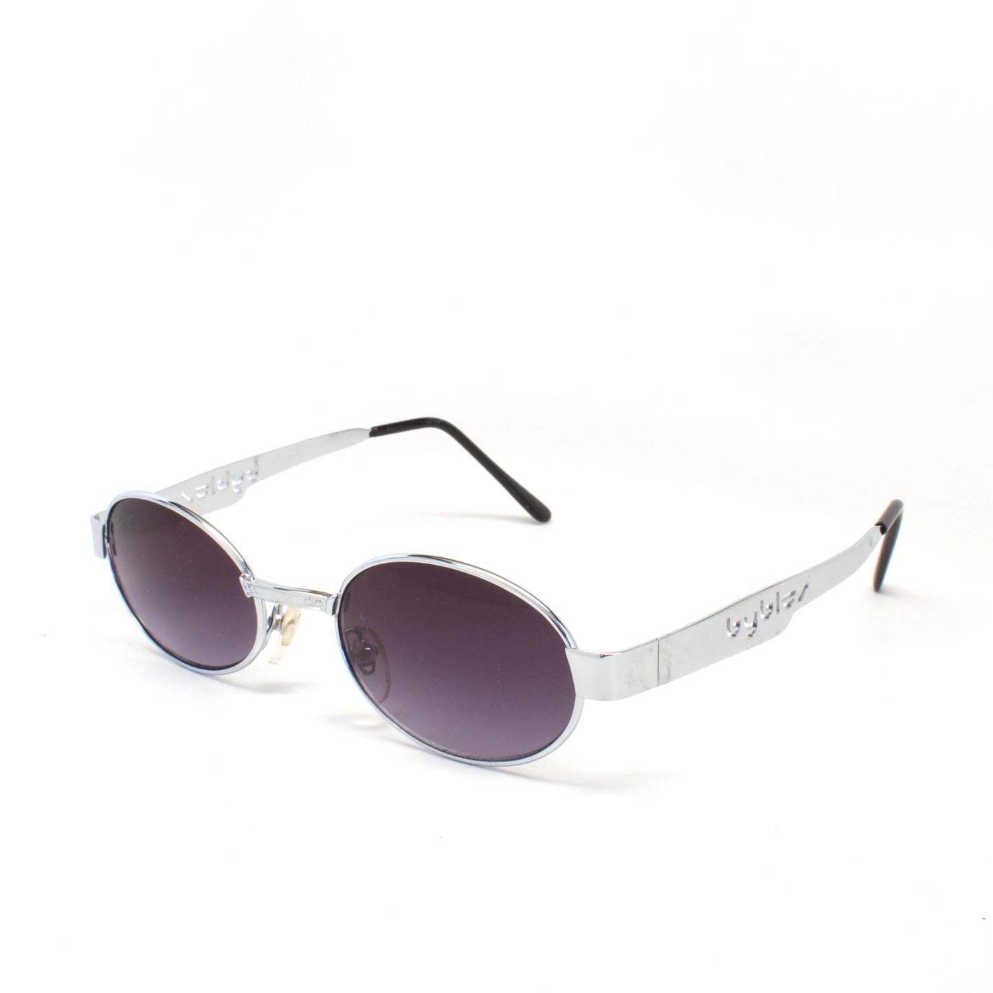 Deadstock Vintage Standard Size Santa Fe Oval Sunglasses -Silver