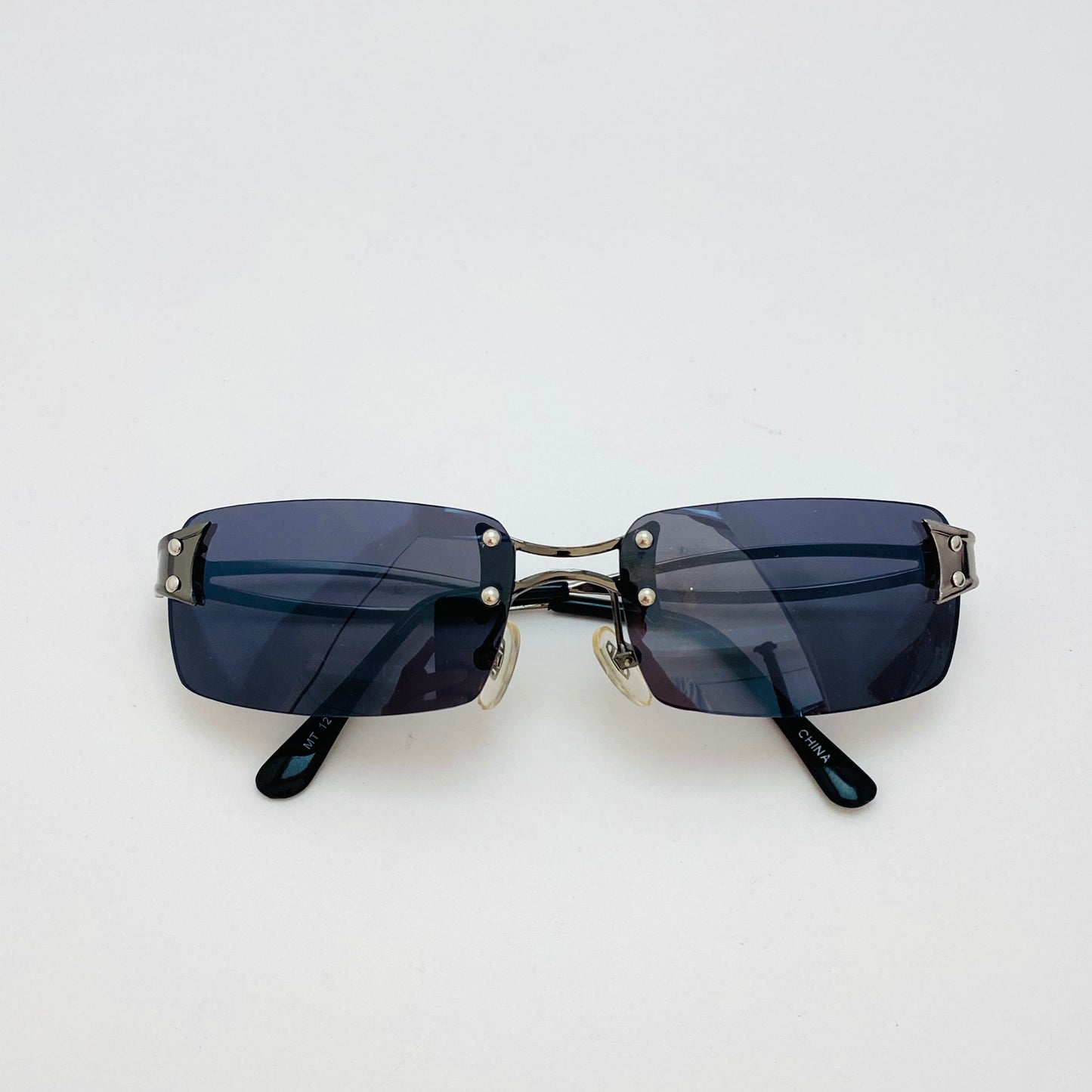 Deadstock Y2K Rectangle Frameless Sunglasses - Grey